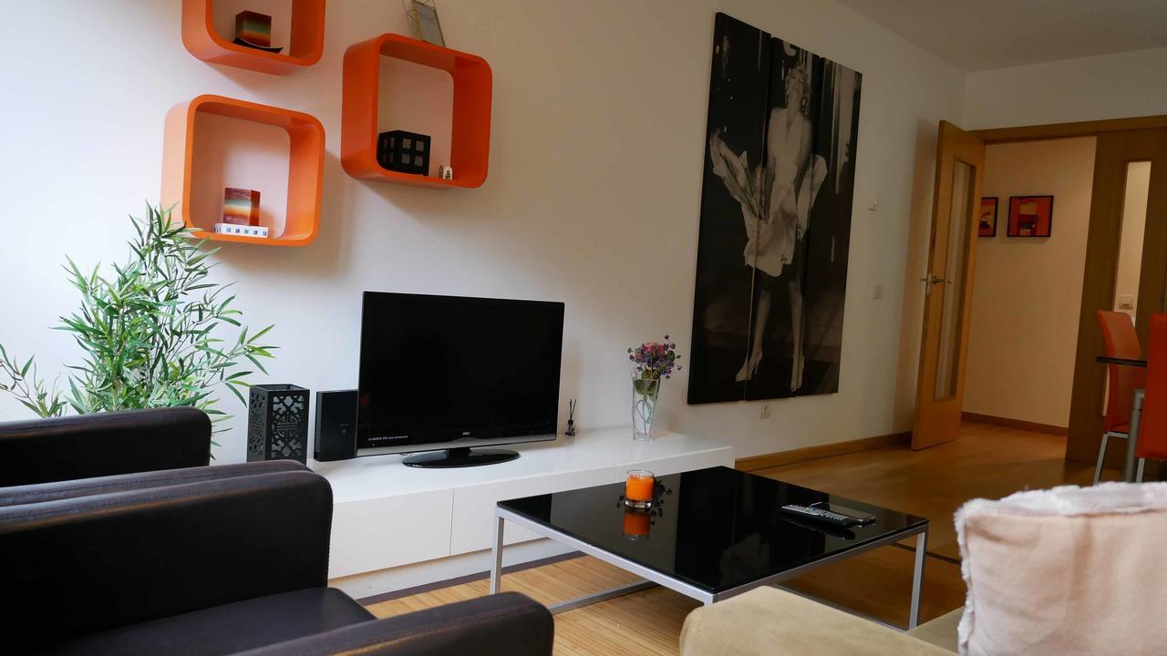 Apartamentos Antares 1 Milladoiro Eksteriør billede