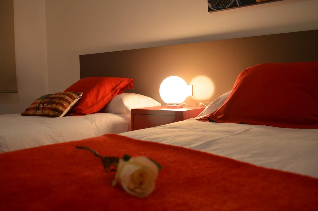 Apartamentos Antares 1 Milladoiro Eksteriør billede