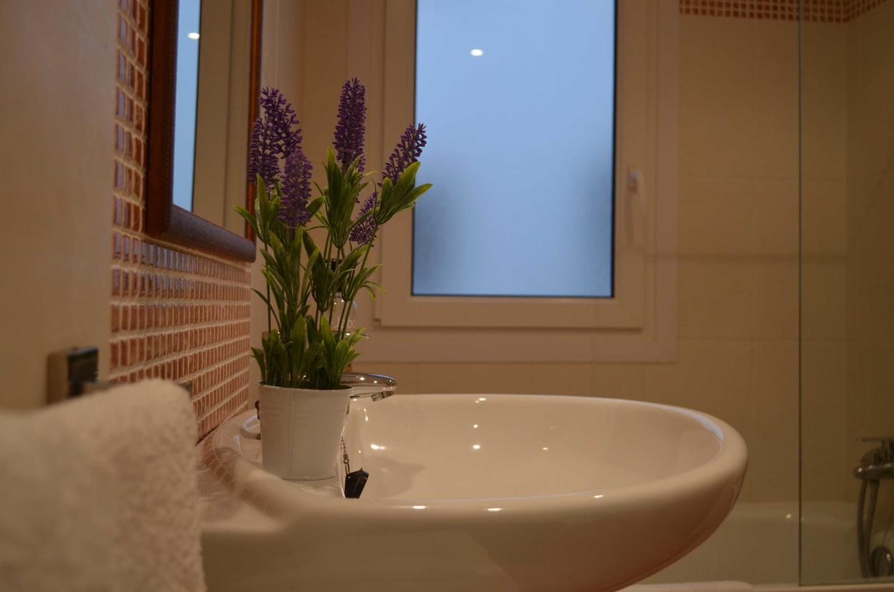 Apartamentos Antares 1 Milladoiro Eksteriør billede